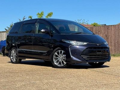 Usado Toyota Estima 2017 Negro Monovolumen