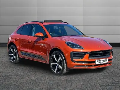Used Porsche Macan 187 HP (137 kW) 2023 Grey SUV
