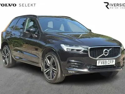 Used Volvo XC60 R-Design 235 HP (172 kW) 2019 717 onyx black SUV