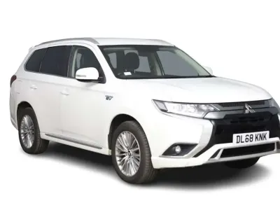 Used Mitsubishi Outlander P-HEV 209 HP (153 kW) 2019 White SUV