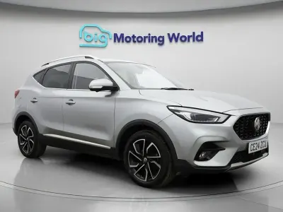 Usado MG ZS 2024 Prateado SUV