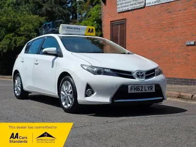 Used Toyota Auris