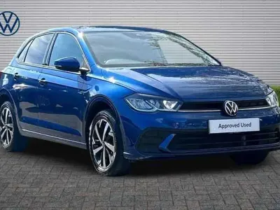 Used VW Polo Match 95 HP (69 kW) 2025 Blue Hatchback