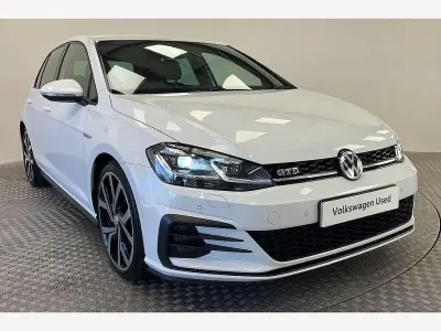 Used VW Golf VII GTD 184 HP (135 kW) 2017 White Hatchback