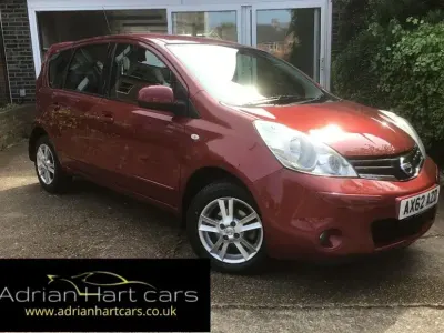 Używany Nissan Note Acenta 2012 Czerwony Hatchback