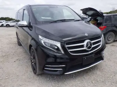 Used Mercedes V220 AMG line 163 HP (119 kW) 2019 Black MPV