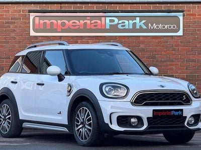 White Used 2017 Mini Cooper S Hatchback | £11,995 (Fair price)