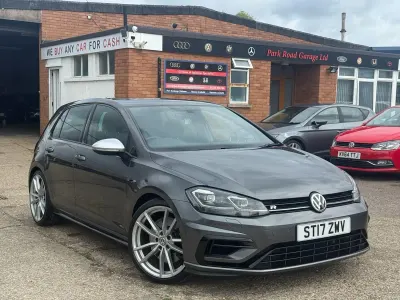 Używany VW Golf VII R 310 KM (228 kW) 2017 Szary Hatchback