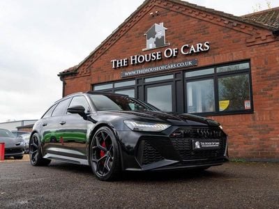 Black Used 2025 Audi RS6 Performance Estate | £124,995