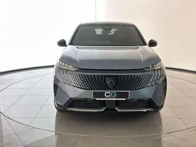 Używany Peugeot e-3008
