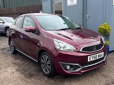 Used Mitsubishi Mirage 79 HP (58 kW) 2016 Mauve/purple Hatchback