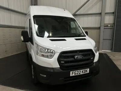 Usado Ford Transit Trend 130 HP (95 kW) 2022 Branco Van