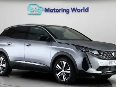 Gebraucht Peugeot 3008 Allure+ 131 PS (96 kW) 2022 Grau SUV