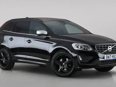 Used Volvo XC60 R-Design 190 HP (139 kW) 2017 Black SUV