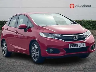 Begagnad Honda Jazz EX 102 HK (75 kW) 2019 Röd Halvkombi