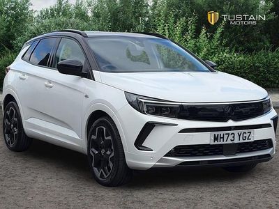 Begagnad Vauxhall Grandland X Ultimate 130 HK (95 kW) 2024 Vit SUV