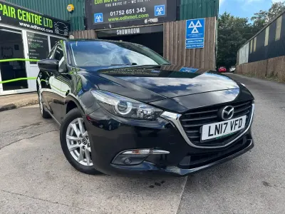 Used Mazda 3 118 HP (86 kW) 2017 Black Hatchback