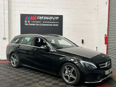 Second-hand Mercedes C220 AMG line 170 CP (125 kW) 2015 Negru Break
