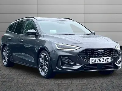 Used Ford Focus ST-Line X 155 HP (114 kW) 2025 Magnetic Estate