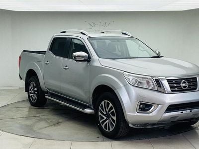 Used Nissan Navara Tekna 2017 Silver Pickup