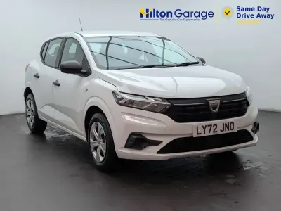 Used Dacia Sandero Essentiel 100 HP (73 kW) 2023 White Hatchback