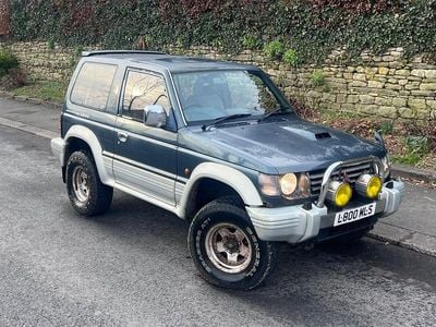 Used Mitsubishi Pajero 2006 Green SUV