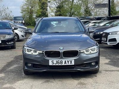 Usado BMW 318 Performance 136 CV (100 kW) 2018 Gris Familiar