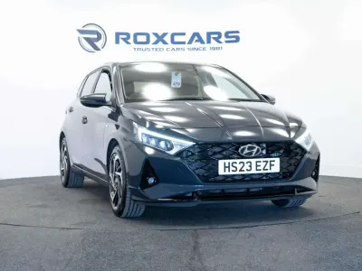 Käytetty Hyundai i20 Premium 2023 Harmaa Viistoperä