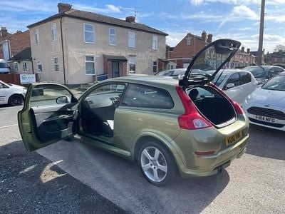Used Volvo C30 R-Design 99 HP (72 kW) 2010 Green Hatchback