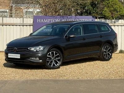 Used VW Passat SEL 150 HP (110 kW) 2023 Grey Estate