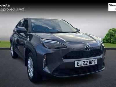 Used 2025 Toyota Yaris Hybrid Estate | £18,001 (Super price)