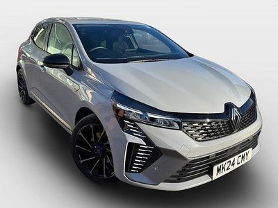 Red Used 2025 Renault Clio V Esprit Alpine Hatchback | £16,799 (Fair price)