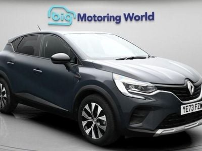 Usado Renault Captur Evolution 143 HP (105 kW) 2023 Azul SUV