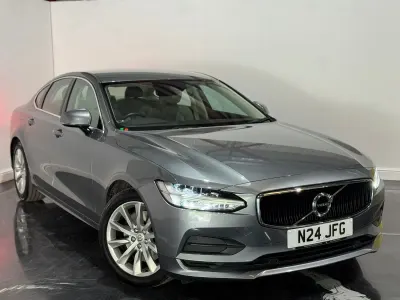 Used Volvo S90 Momentum 190 HP (139 kW) 2019 Grey Sedan