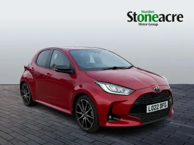 Used Toyota Yaris Hybrid Sport 116 HP (85 kW) 2022 Red Hatchback
