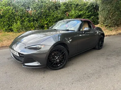 Used Mazda MX5 Inclusive 160 HP (117 kW) 2018 Grey Cabriolet