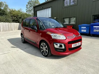 Used Citroën C3 Picasso Platinum 110 HP (80 kW) 2016 Red MPV