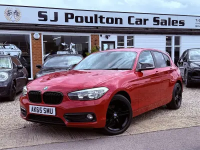 Used BMW 116 Sport Line 2015 Red Hatchback