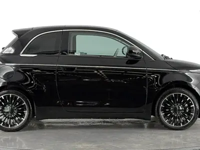 Used Fiat 500e La Prima 69 kW (95 HP) 2022 Hatchback