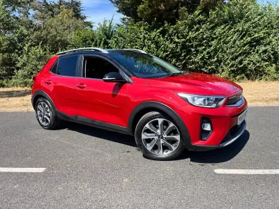 Used Kia Stonic 118 HP (86 kW) 2019 Red SUV