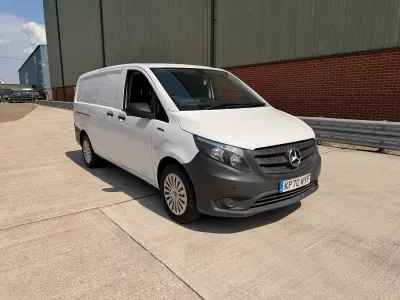 Used Mercedes e-Vito 85 kW (116 HP) 2020 White Van