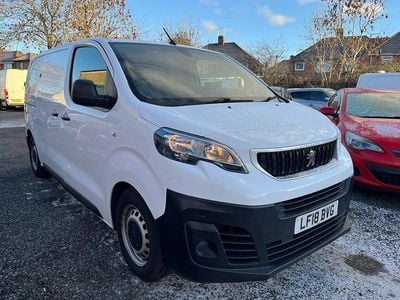 White Used 2018 Peugeot Expert S Van | £5,995 (Good price)