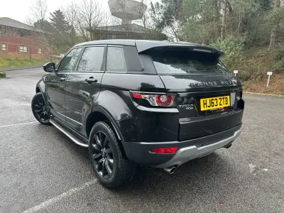 Używany Land Rover Range Rover evoque Pure 190 KM (139 kW) 2013 Czarny SUV