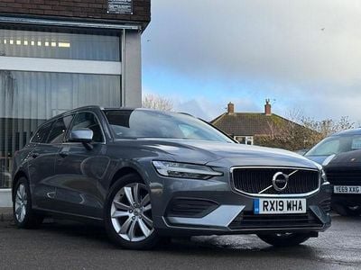Used Volvo V60 Momentum 150 HP (110 kW) 2019 Grey Estate