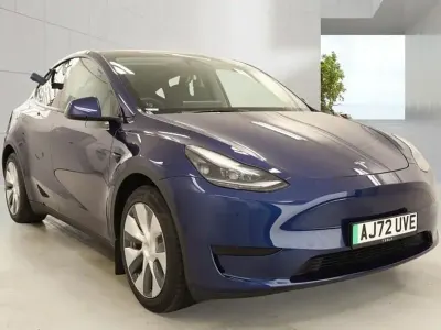 Używany Tesla Model Y RWD 219 kW (299 KM) 2022 Niebieski SUV