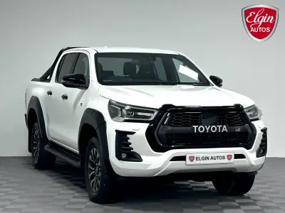 Used Toyota HiLux Sport 204 HP (150 kW) 2024 White Pickup