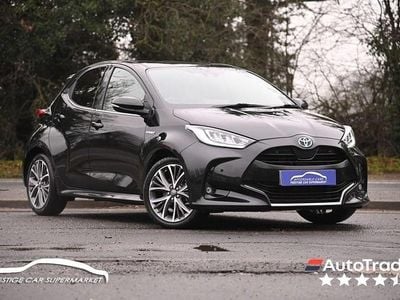 Used Toyota Yaris Hybrid 116 HP (85 kW) 2020 Black Hatchback