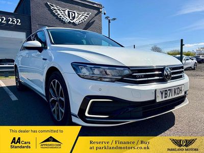 Used VW Passat GTE 218 HP (160 kW) 2022 White Estate