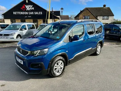 Used Peugeot Rifter Allure 131 HP (96 kW) 2020 Blue MPV