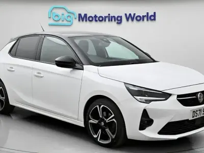 Second-hand Vauxhall Corsa Edition 101 CP (74 kW) 2022 Alb Hatchback